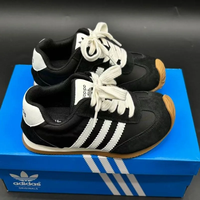 Lightweight ADIDAS SHOES 29421