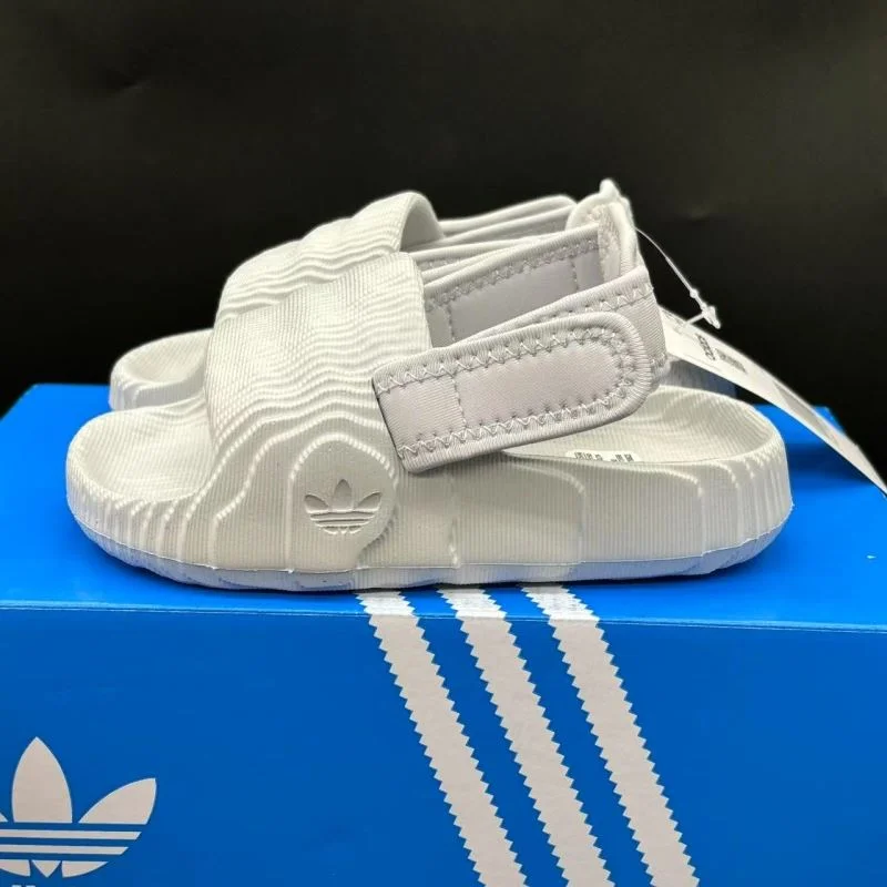 Compact ADIDAS SHOES 29408