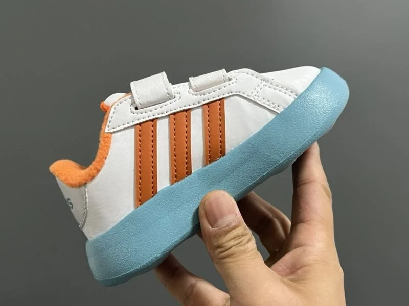 SportInspired ADIDAS SHOES 30135