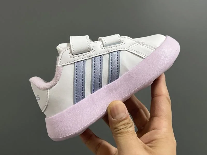 ADIDAS SHOES Vibrant 30128