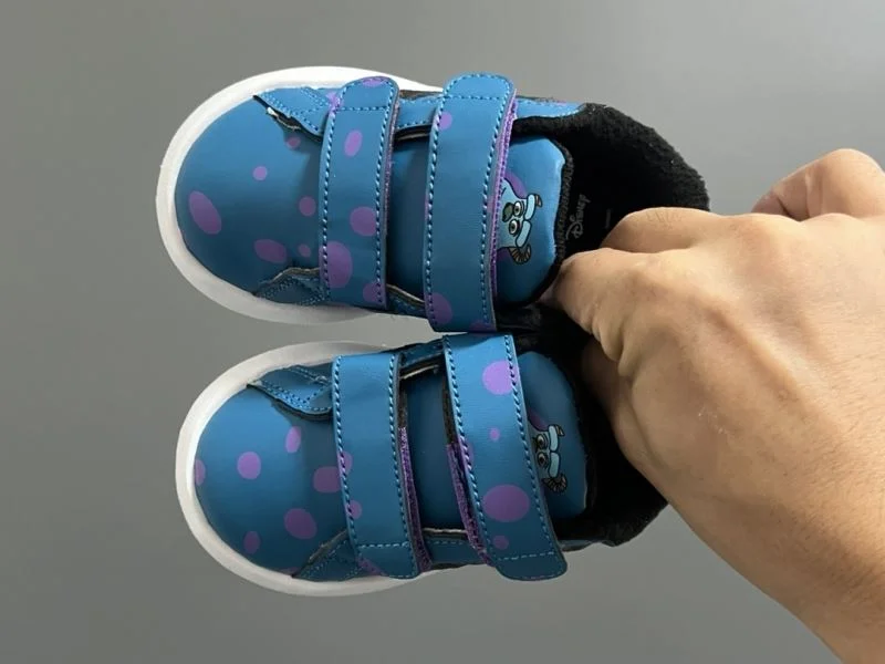 Versatile ADIDAS SHOES 30132