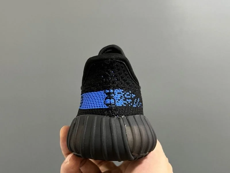 ADIDAS SHOES RelaxedFit 30140