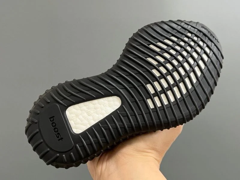 Tailored ADIDAS SHOES 30111