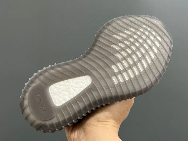 TimelessDesign ADIDAS SHOES 30107