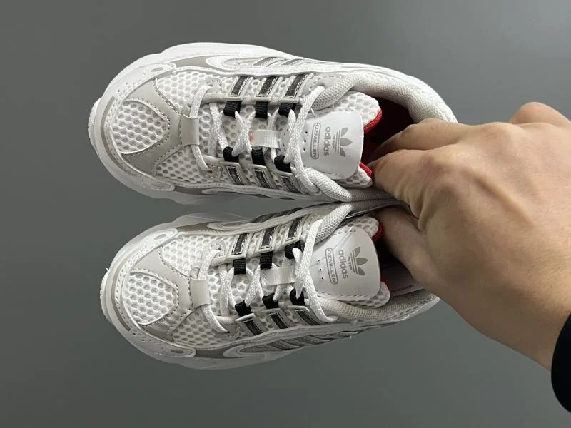 Lightweight ADIDAS SHOES 29077