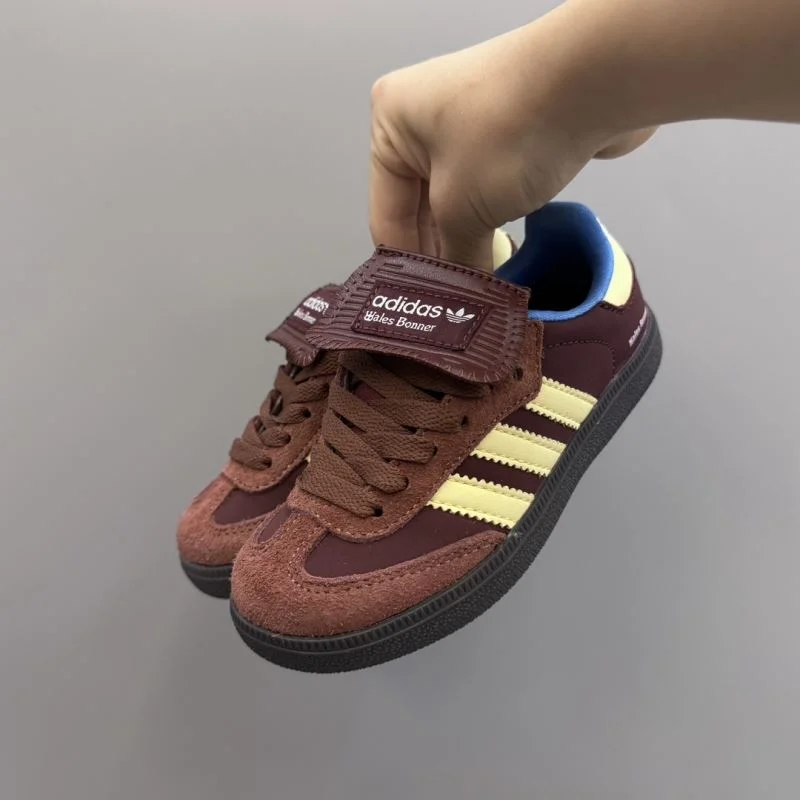 ADIDAS SHOES Trendsetting 29045