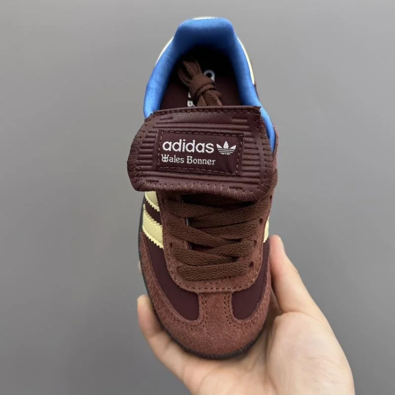 ADIDAS SHOES Trendsetting 29045
