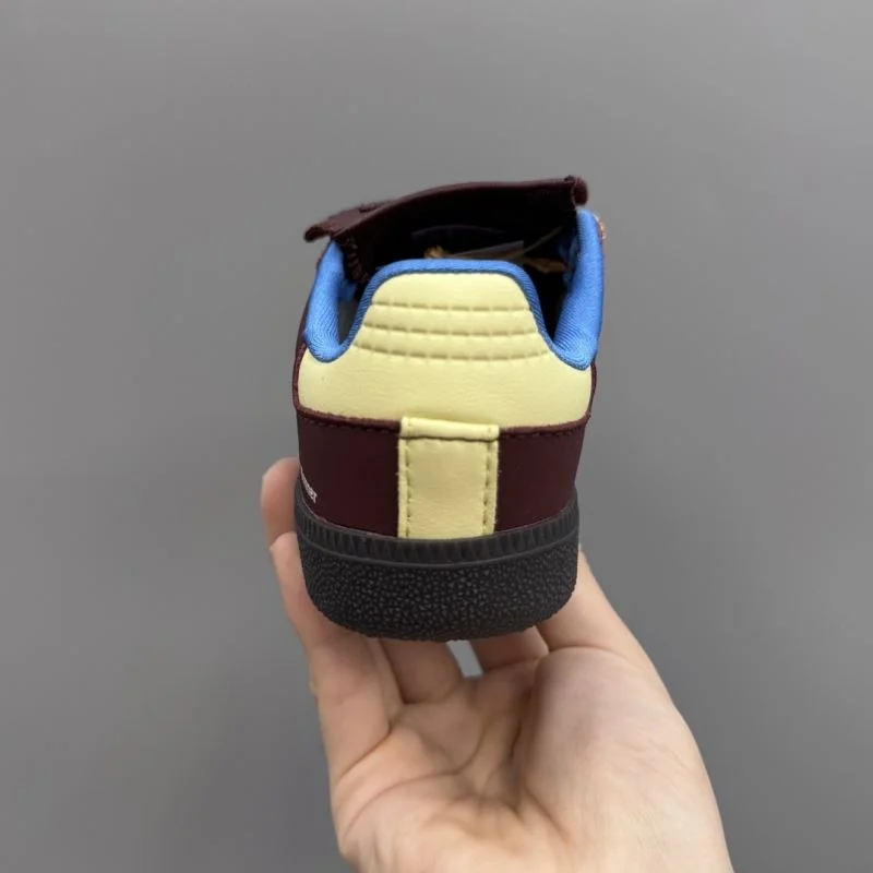 ADIDAS SHOES Trendsetting 29045