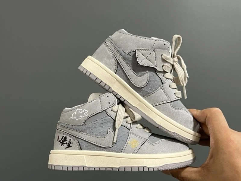 AIR JORDAN SHOES RelaxedFit 30012