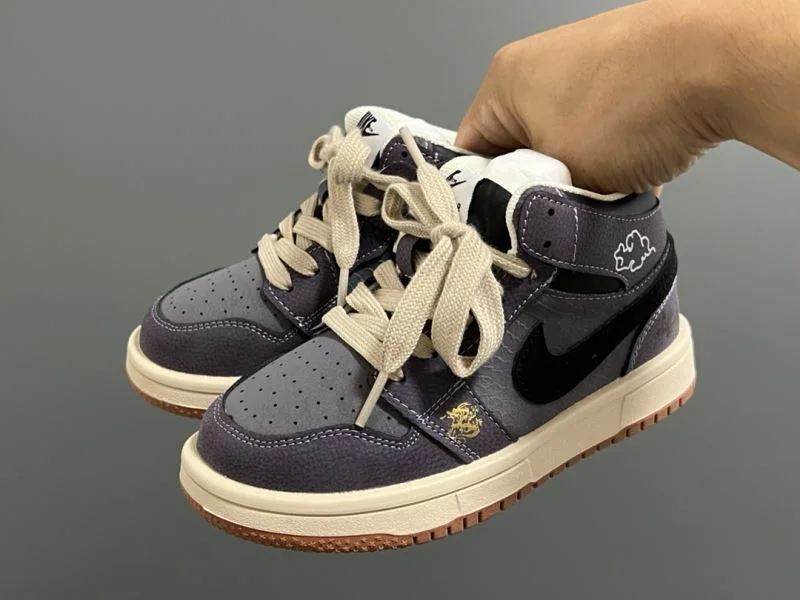 Seasonal AIR JORDAN SHOES 30015