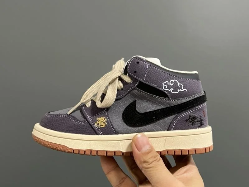Seasonal AIR JORDAN SHOES 30015