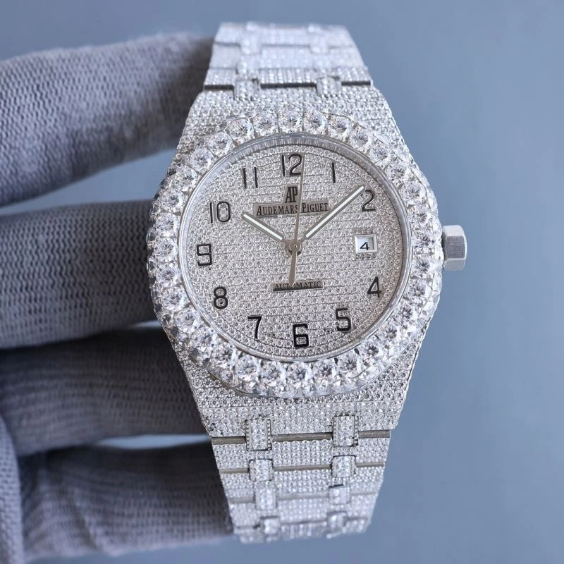 AP Watches Youthful 177027