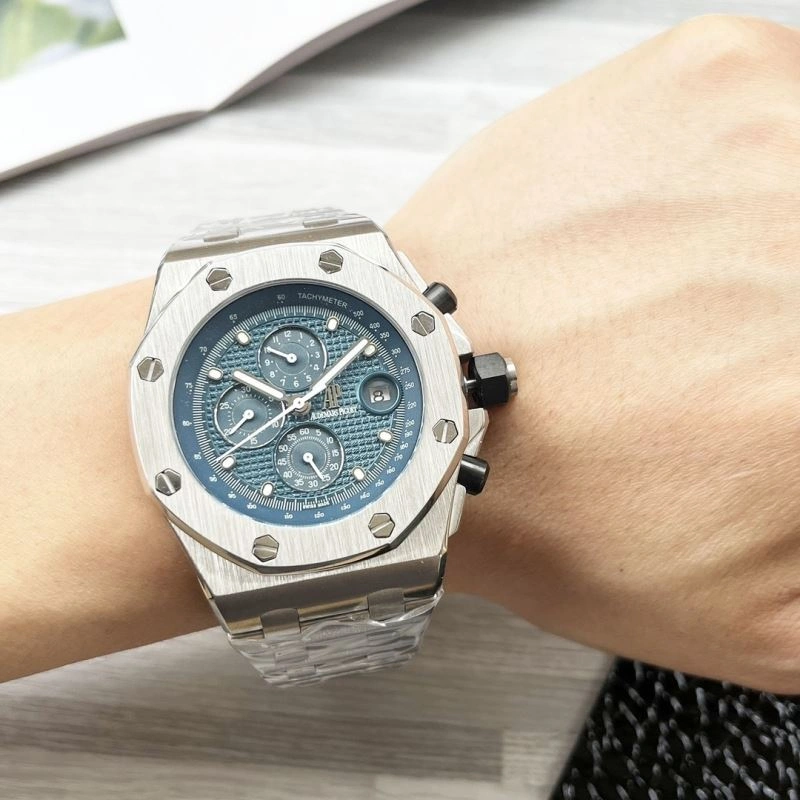 AP Watches ZipUp 176074