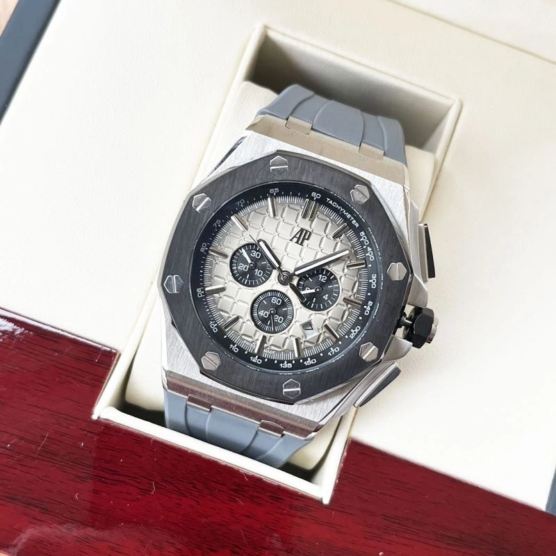AP Watches TravelReady 175976