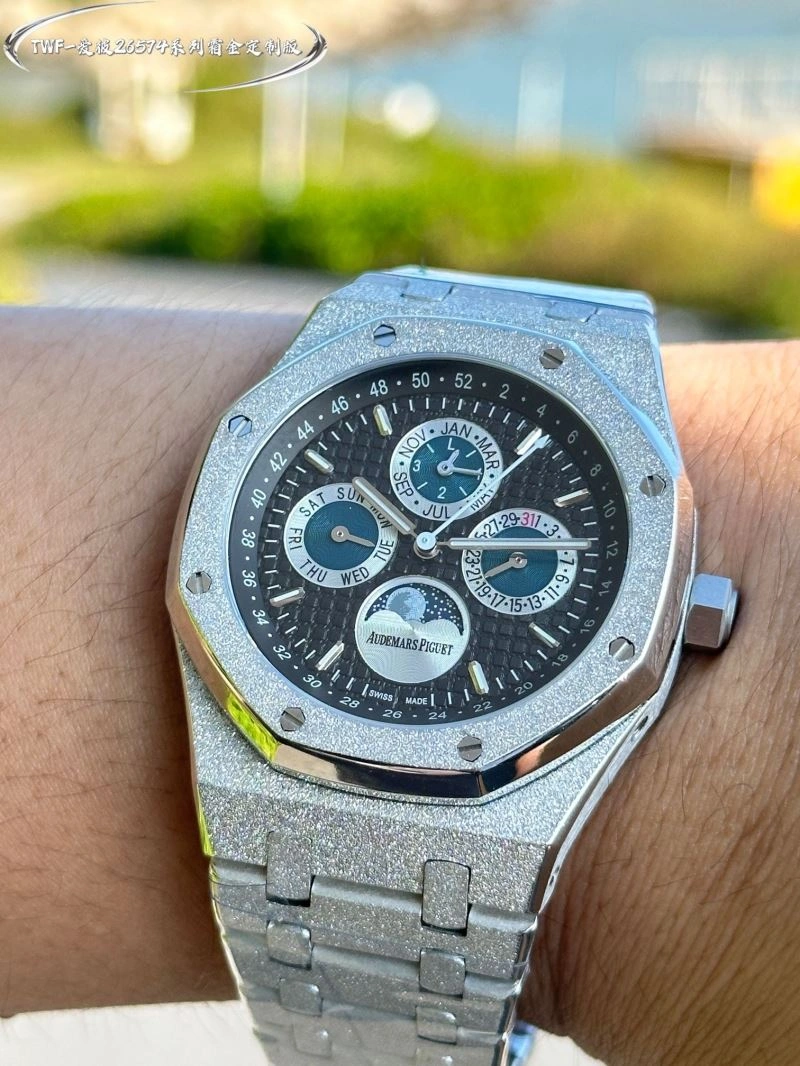 AP Watches SunProtective 175968