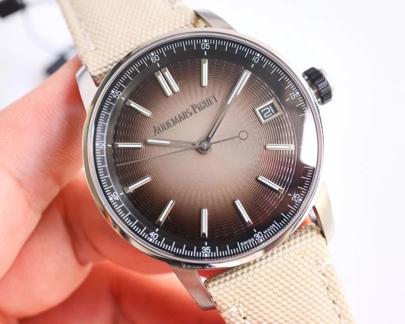 AP Watches Supportive 175932