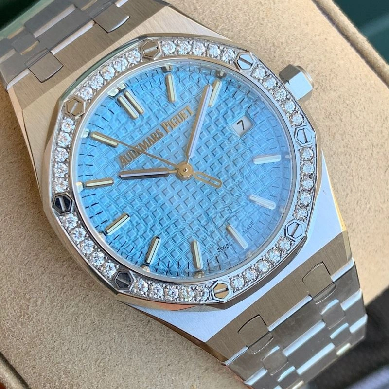 RelaxedFit AP Watches 175804