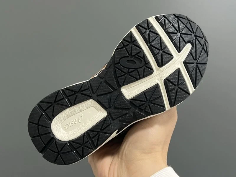 OnTrend ASICS SHOES 28923