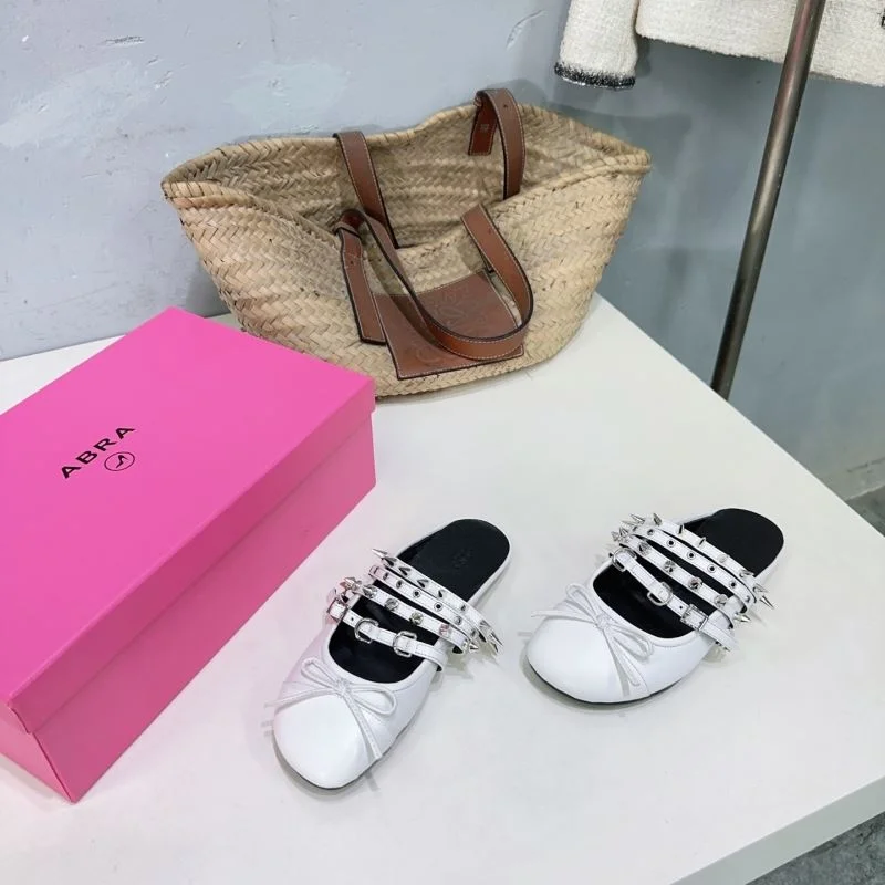 Versatile Abra Sandals 10829