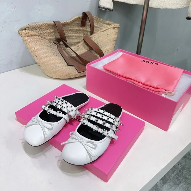 Versatile Abra Sandals 10829