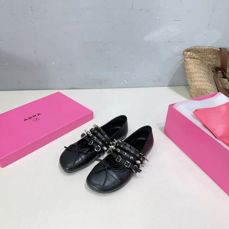 OdorResistant Abra Shoes 13282
