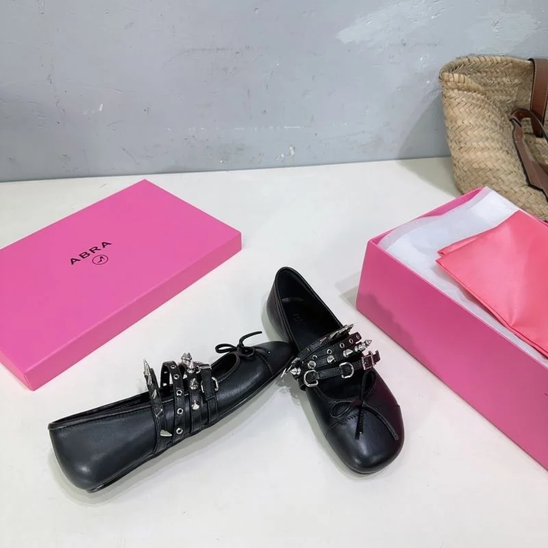 OdorResistant Abra Shoes 13282