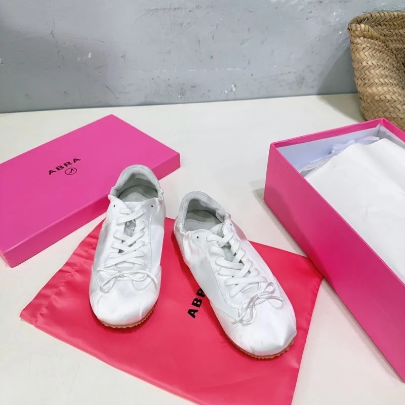 RelaxedFit Abra Shoes 10770