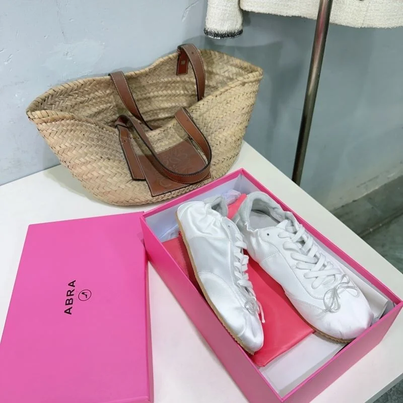 RelaxedFit Abra Shoes 10770
