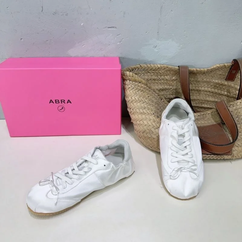 RelaxedFit Abra Shoes 10770