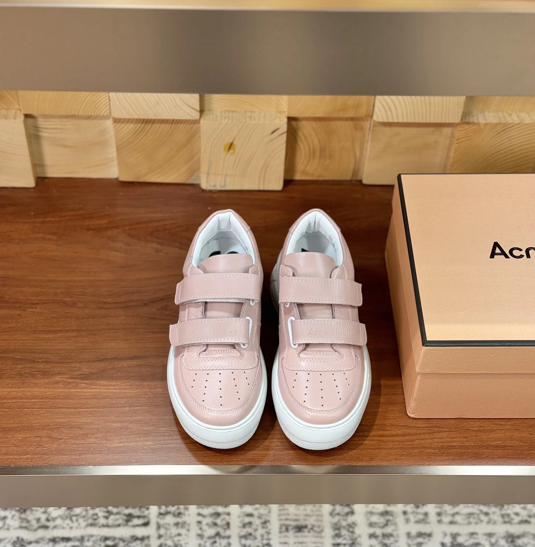 Acne Studio Shoes Comfortable 8552