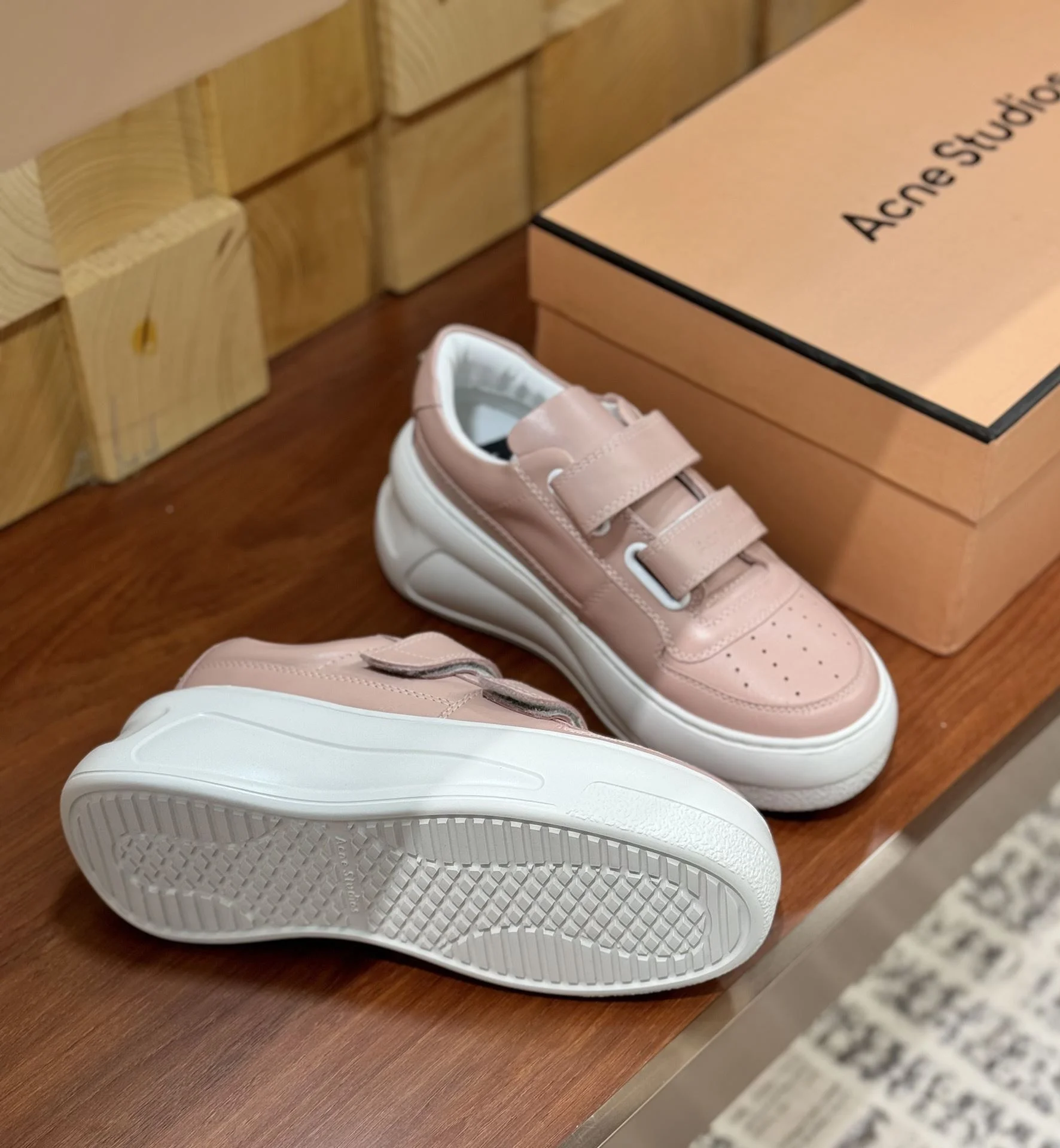 Acne Studio Shoes Comfortable 8552