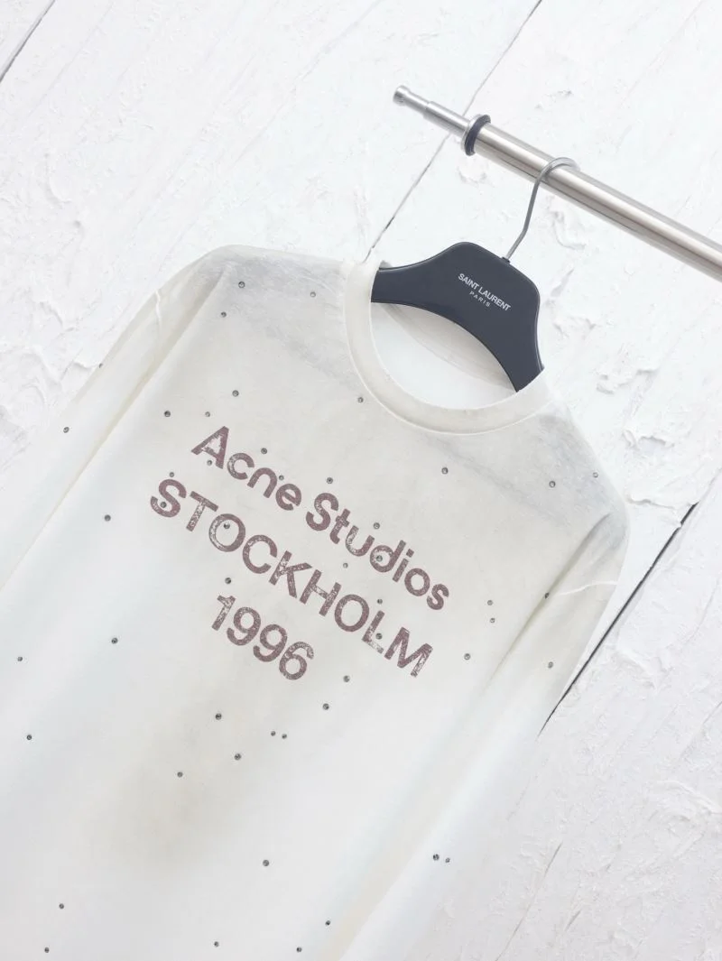Chic Acne T-Shirts 163892