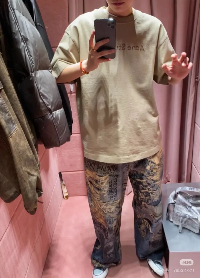 Acne T-Shirts ZeroBulk 163890