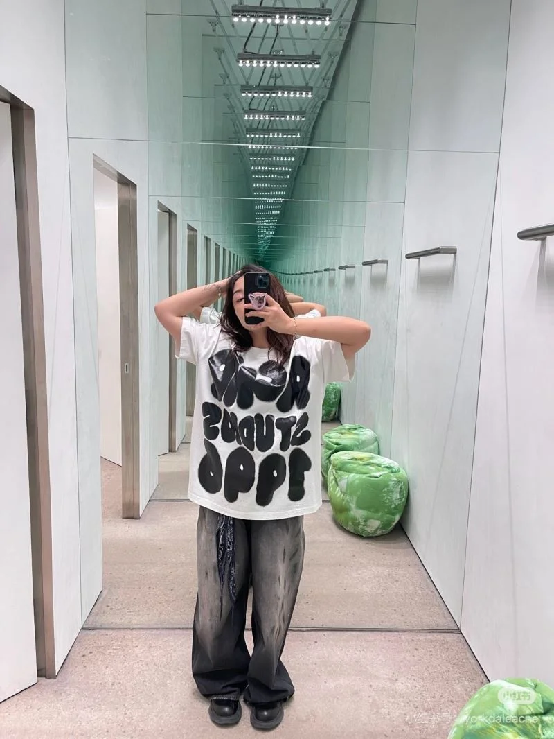 Snug Acne T-Shirts 163888