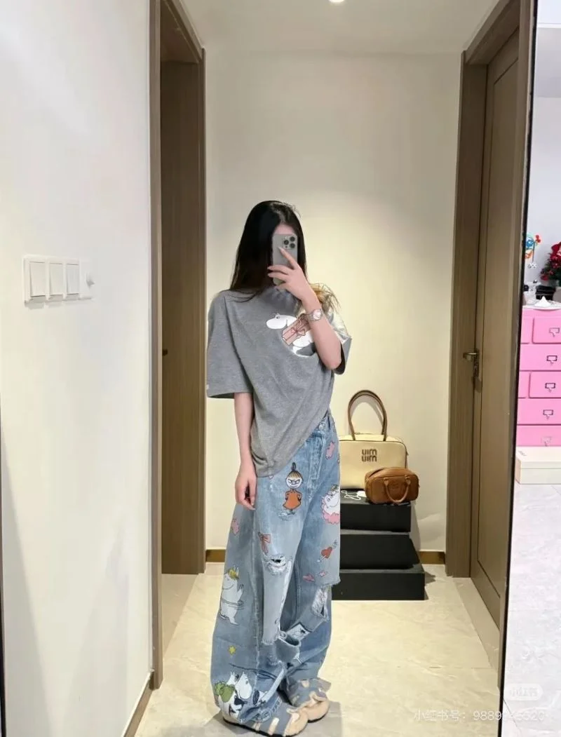 Acne T-Shirts ComfortFit 163883
