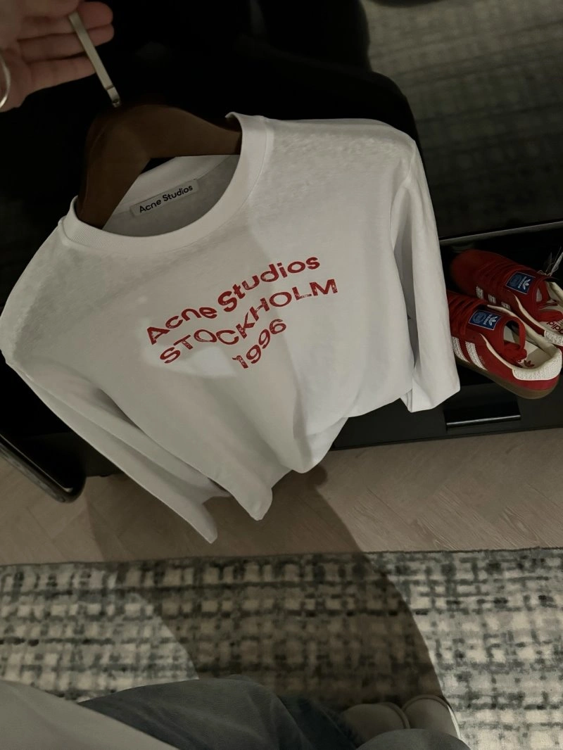 Lightweight Acne T-Shirts 157181