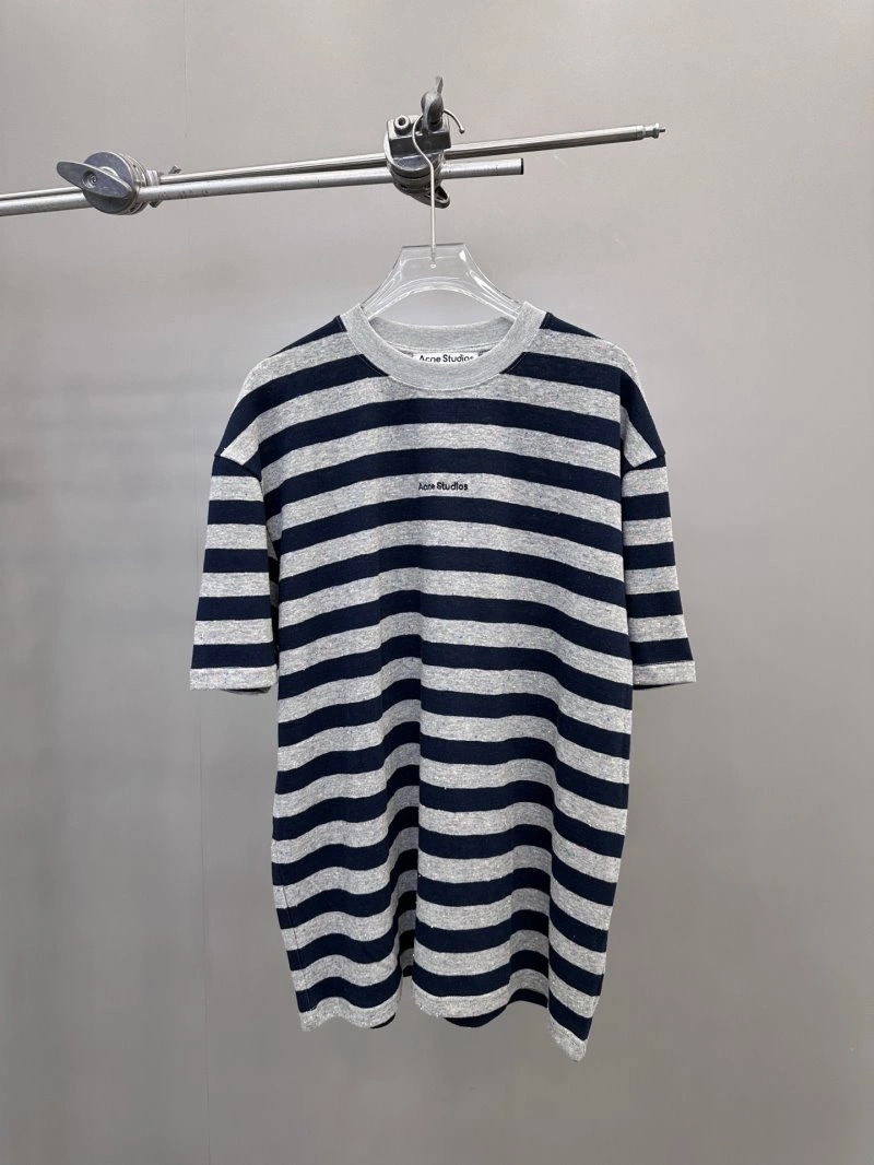 Upgraded Acne T-Shirts 150129