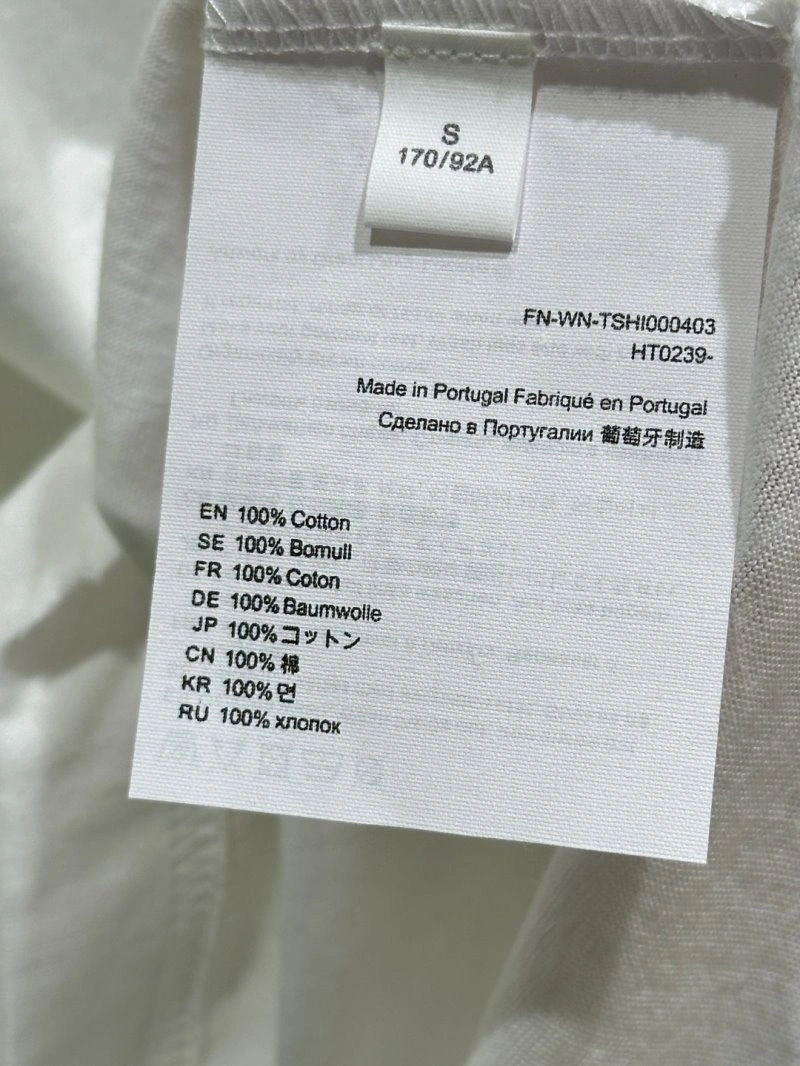 Acne T-Shirts Sophisticated 155111