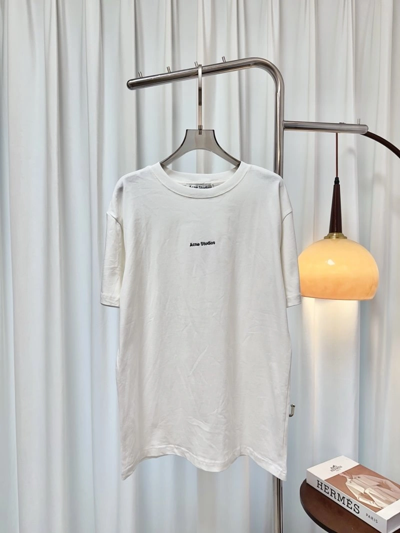 Flexible Acne T-Shirts 153167