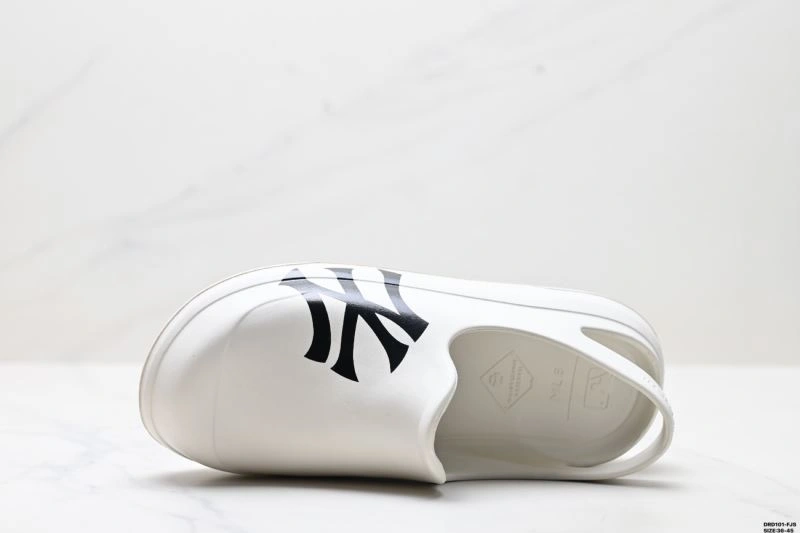 Chic Adidas Alpha Shoes 728