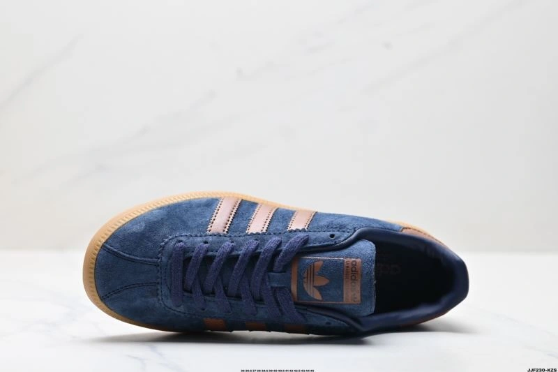 WellDesigned Adidas Bermuda Shoes 722