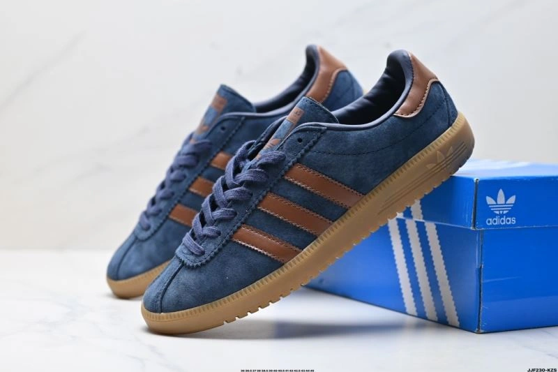 WellDesigned Adidas Bermuda Shoes 722