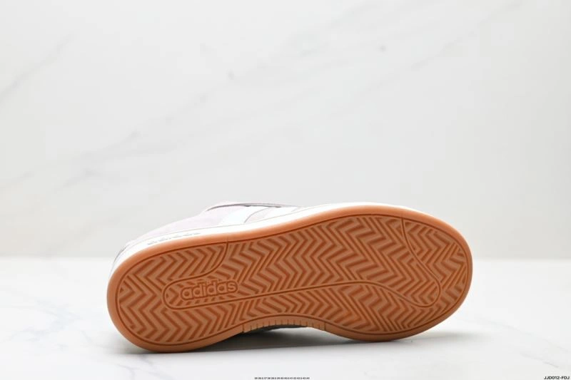 Effortless Adidas Campus Shoes 721