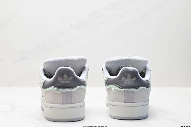 Adidas Campus Shoes SportInspired 718