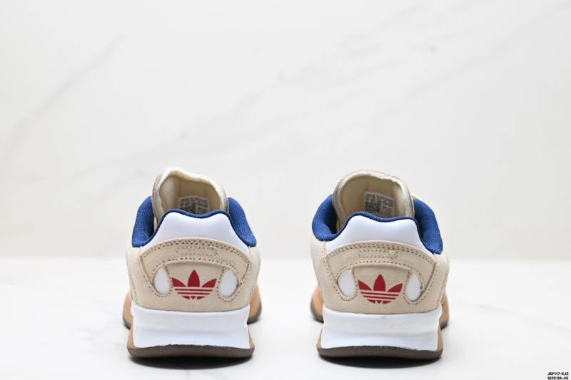 TimelessDesign Adidas Football Shoes 1501