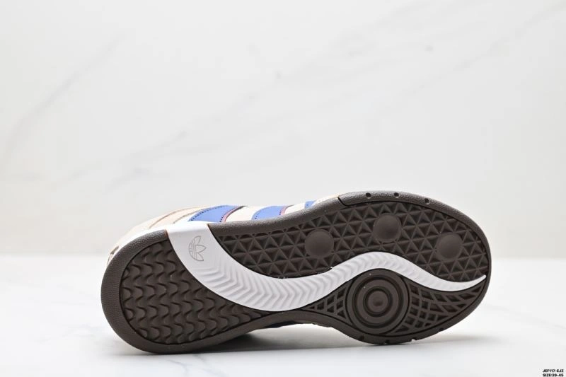 TimelessDesign Adidas Football Shoes 1501