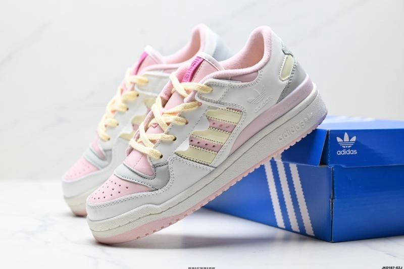 ComfortFit Adidas Forum Shoes 1485