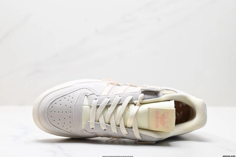 MultiPurpose Adidas Forum Shoes 1475