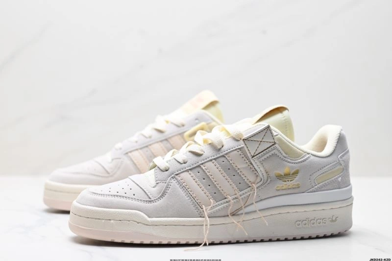 MultiPurpose Adidas Forum Shoes 1475