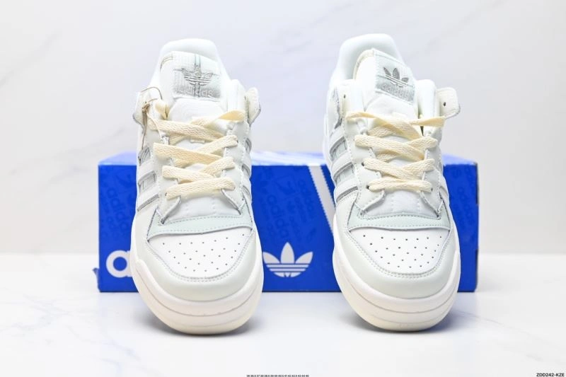 ZipUp Adidas Forum Shoes 690